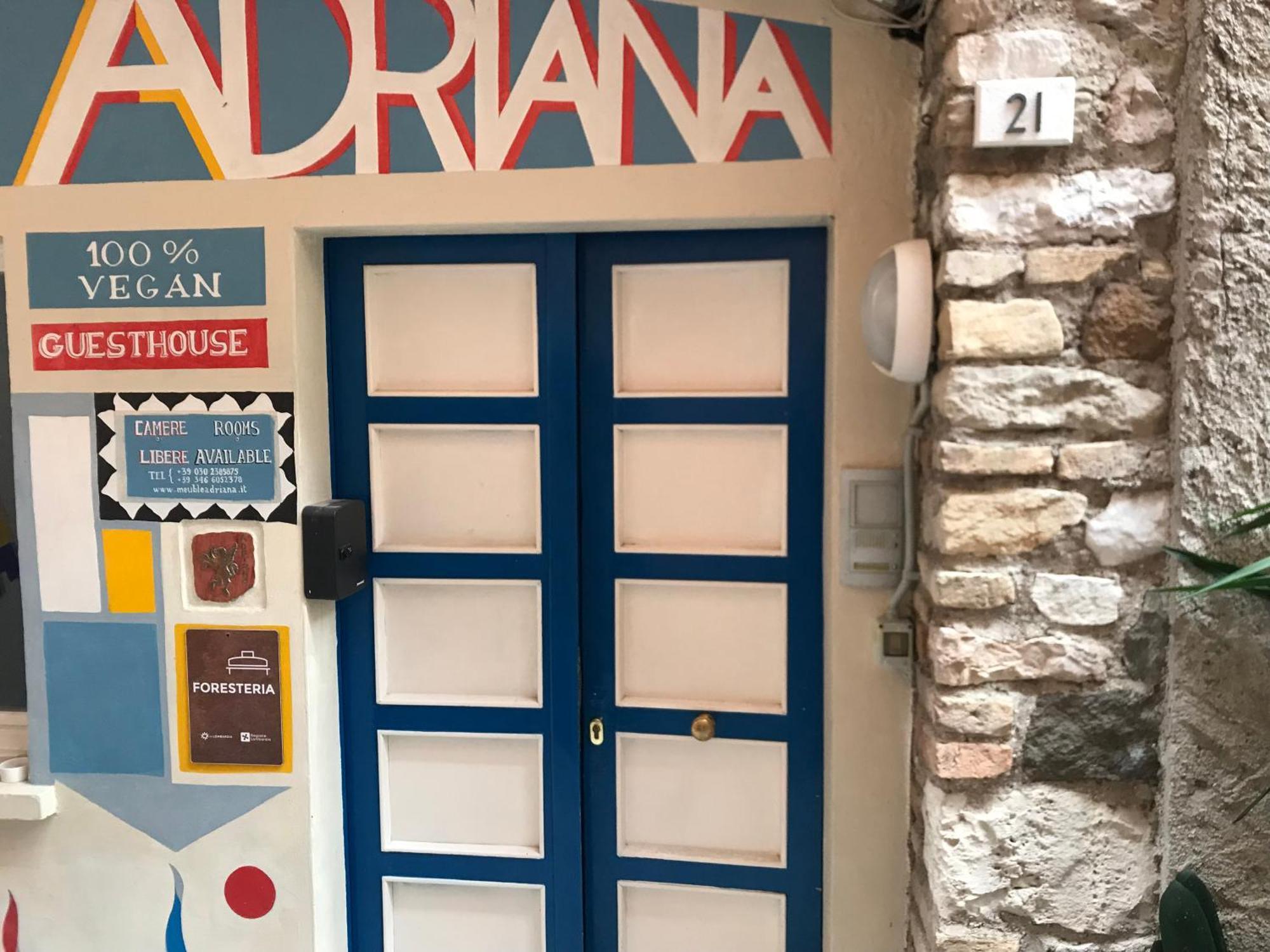 Vegan B&B Meuble Adriana Sirmione Exterior foto